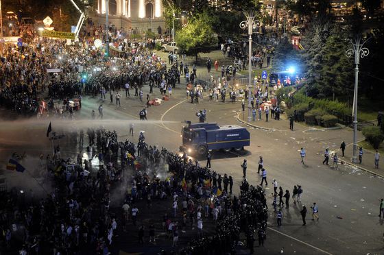Parchetul militar a declinat, după aproape un an, către DIICOT, dosarul 10 August, pe motiv că ar fi fapte ce țin de securitatea națională