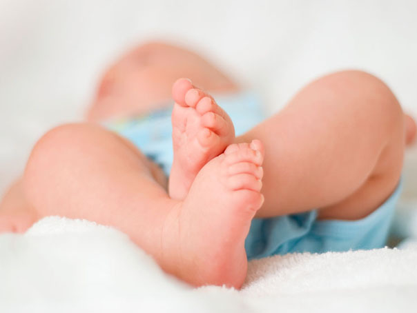 Româncele amână decizia de a face copii chiar și peste pragul de 35 de ani. Peste 30.000 de nou-născuți au mame cu vârsta de peste 35 de ani, în creștere cu 47% față de acum zece ani