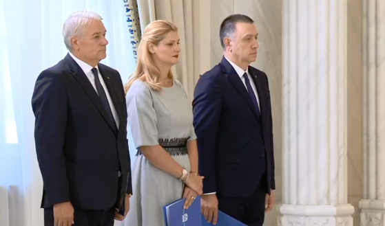 Trei noi miniștri în Cabinetul Dăncilă: Nicolae Moga - MAI, Ramona Mănescu - MAE și Mihai Fifor, numit viceprim-ministru pentru parteneriate strategice