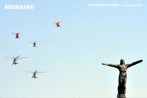 Ziua Aviației 2019. Show aviatic în Capitală și în țară. Mesajul Președintelui Iohannis de Ziua Aviației Române și a Forțelor Aeriene