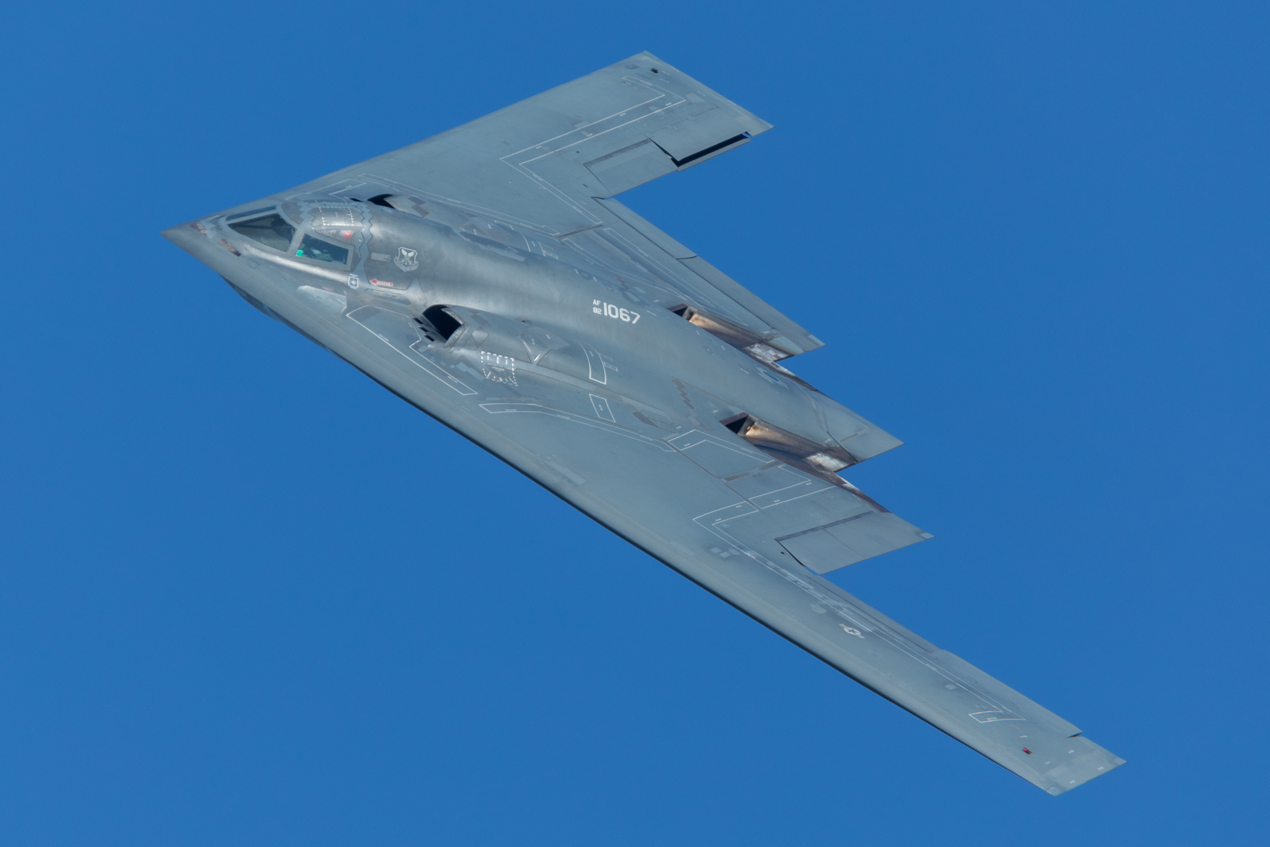 Statele Unite au trimis bombardiere nucleare B-2, cel mai scump avion construit vreodată, în Marea Britanie