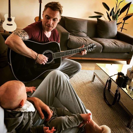 Cerbul de aur 2019. Cântărețul irlandez Ronan Keating a povestit despre experiența sa "înfricoșătoare" în România