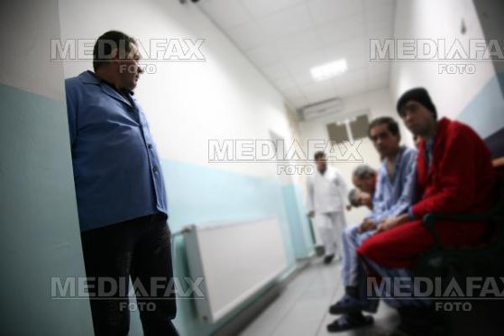Atacul din spitalul Săpoca, Buzău. UPDATE: Bilanțul morților a crescut/ Agresorul, internat din nou la Psihiatrie, pentru a se stabili dacă are discernământ/ Demisie din management