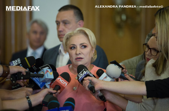 Averea declarată de Viorica Dăncilă la prezidențiale: 8 conturi cu peste 500.000 lei, bijuterii, inclusiv broșe, de 5.000 euro - DOCUMENT