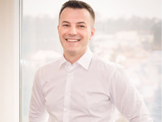 Banca Transilvania permite antreprenorilor să-și acceseze contul de capital social direct de pe telefon sau calculator