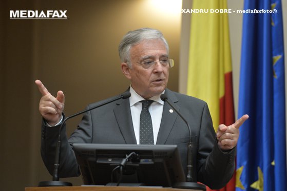 Guvernatorul BNR Mugur Isărescu, propus pentru titlul de cetățean de onoare al Capitalei