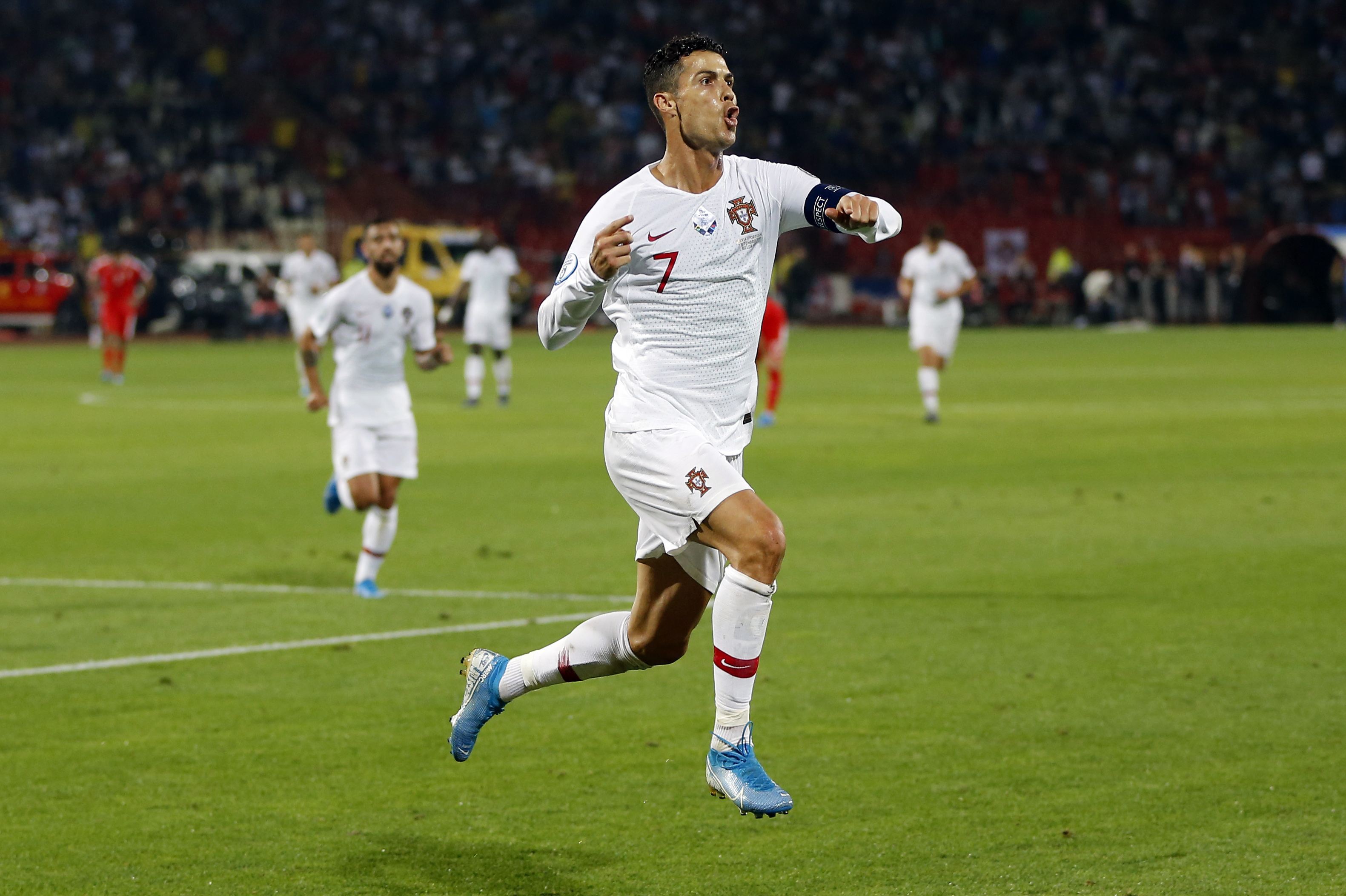 Lista celor mai bine plătiți jucători de fotbal: Cristiano Ronaldo, cel mai bine plătit jucător din Italia, câștigă mai mult decât întreaga echipă a lui Spal, Udinese sau Verona