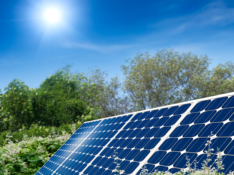 Se dă startul programului pentru panouri fotovoltaice. O persoană poate obține 20.000 de lei