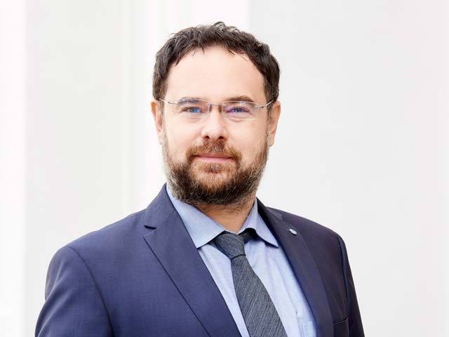Cine spune că vine criza? Șomajul este la minimul ultimilor 29 de ani. Adrian Codîrlașu, președintele CFA: Șomajul scade pe fondul creșterii economice și al migrației
