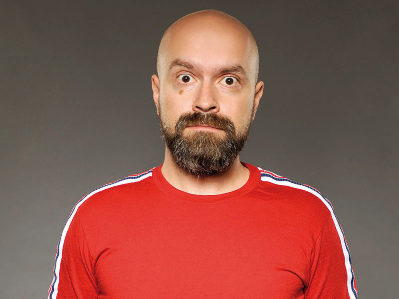 Povestea lui Cristi Popesco, gazda spectacolelor de stand-up de la Comics Club