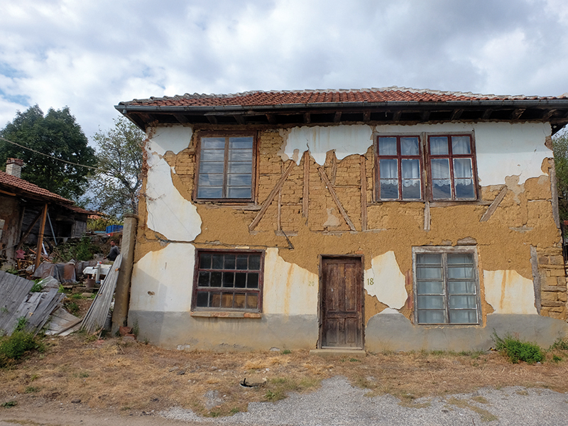 Dacă iadul ar fi oamenii din jurul tău, Bulgaria ar fi paradisul