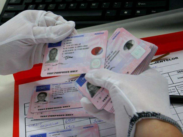 Codul Rutier s-a schimbat semnificativ în 2019. Iată care sunt noutățile. Bonus: lista completă a bolilor care te lasă fără permis