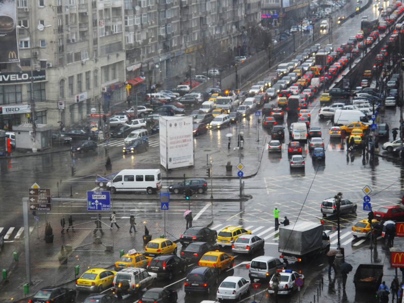 Schimbări importante de la Primărie: Familiile care stau în centrul Capitalei și au o mașină veche vor fi sprijinite să o schimbe