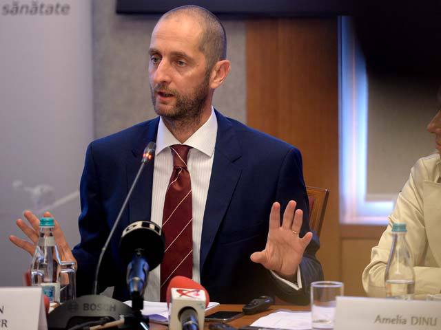 Dragoș Damian, Terapia Cluj: Dezbaterea Iohannis vs Dancila nu ar trebui să se țină într-un hotel de 5 stele sau în sediul unei instituții academice, ci într-o fabrică sau o hală industrial?
