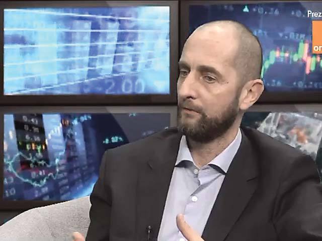 Enumerați în gând numele a top 20 de politicieni români. Acum încercați același lucru cu numele directorilor a top 20 de fabrici din România.