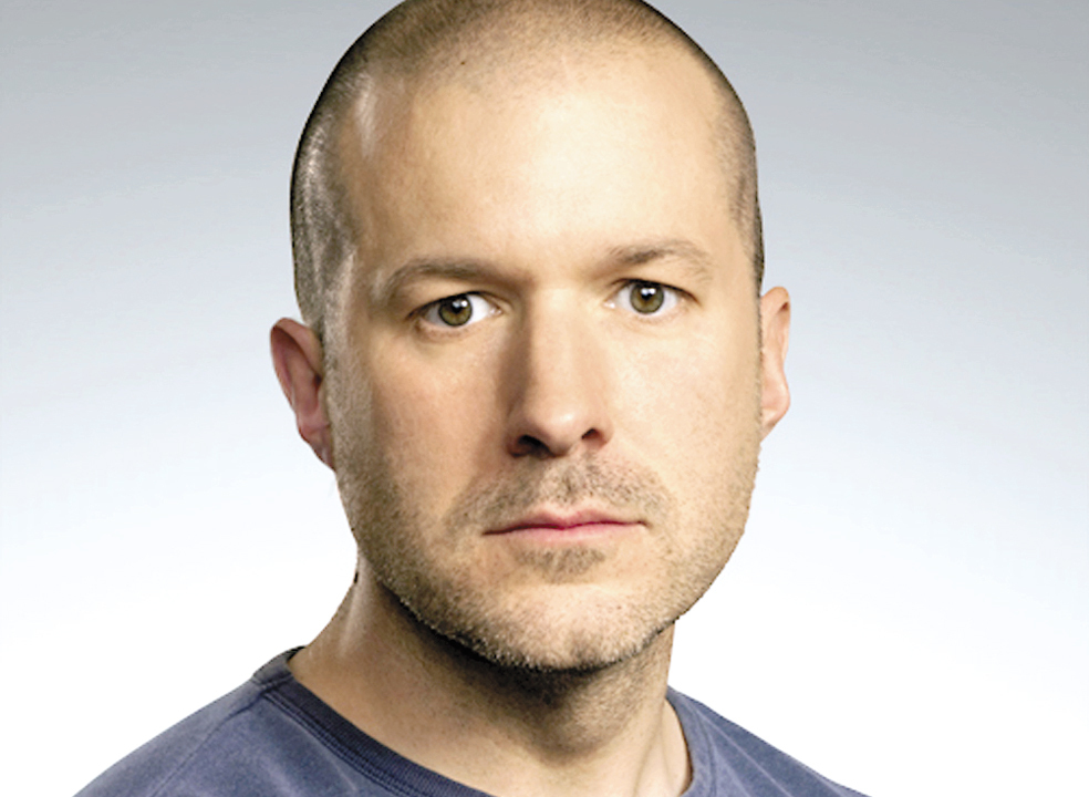 Ce a făcut după ce a plecat de la Apple Jony Ive, legendarul om de business care a lucrat la designul telefoanelor iPhone împreună cu Steve Jobs