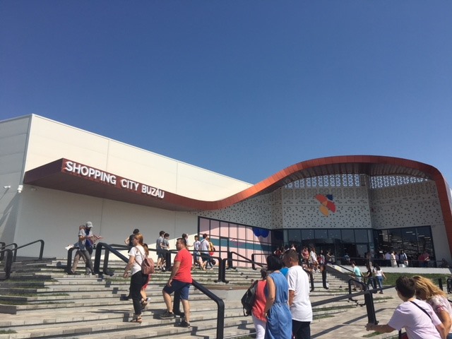 Cel mai mare proprietar de malluri din România finalizează a doua etapă de modernizare a proiectului Shopping City din Buzău. Investiția totală este estimată la 16 mil. euro
