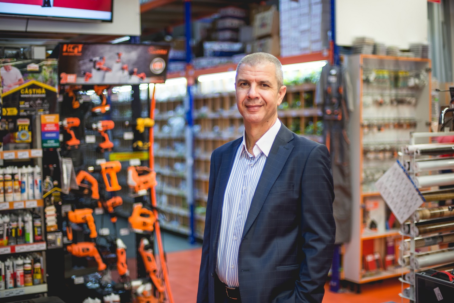 Furnizorul de materiale și accesorii pentru mobilier MAM Bricolaj s-a extins cu un nou magazin în Capitală, după o investiție de 250.000 de euro