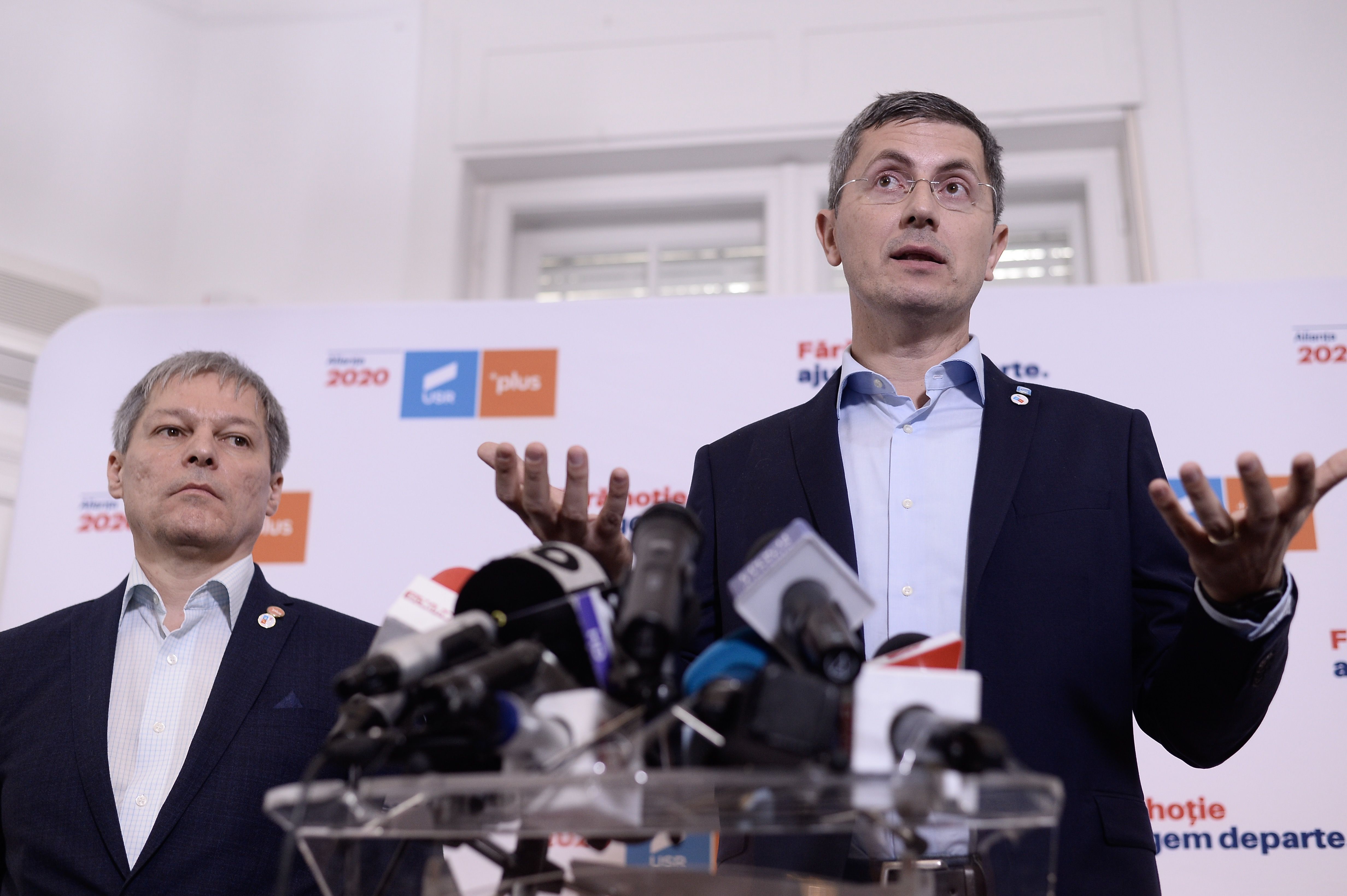 USR cere din nou Guvernului să ia o decizie privind alegerea primarilor în două tururi