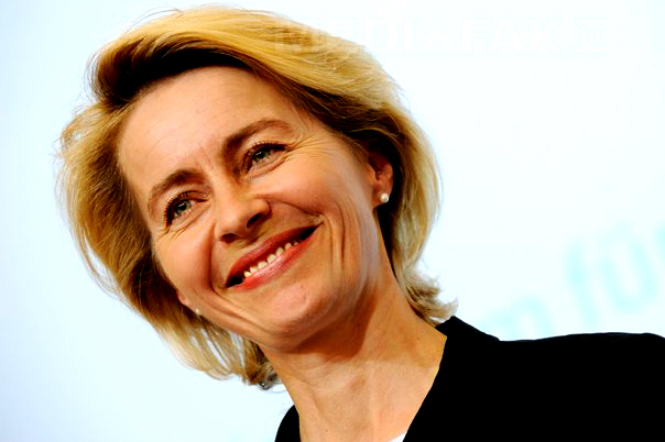 Cel mai MODEST POLITICIAN . Preferă să locuiască într-o garsonieră pentru a economisi banii publici