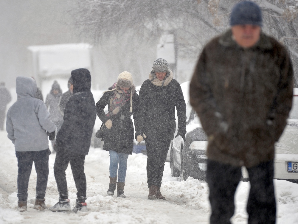 Vreme tot mai schimbătoare. Ce temperaturi se vor înregistra în următoarele zile