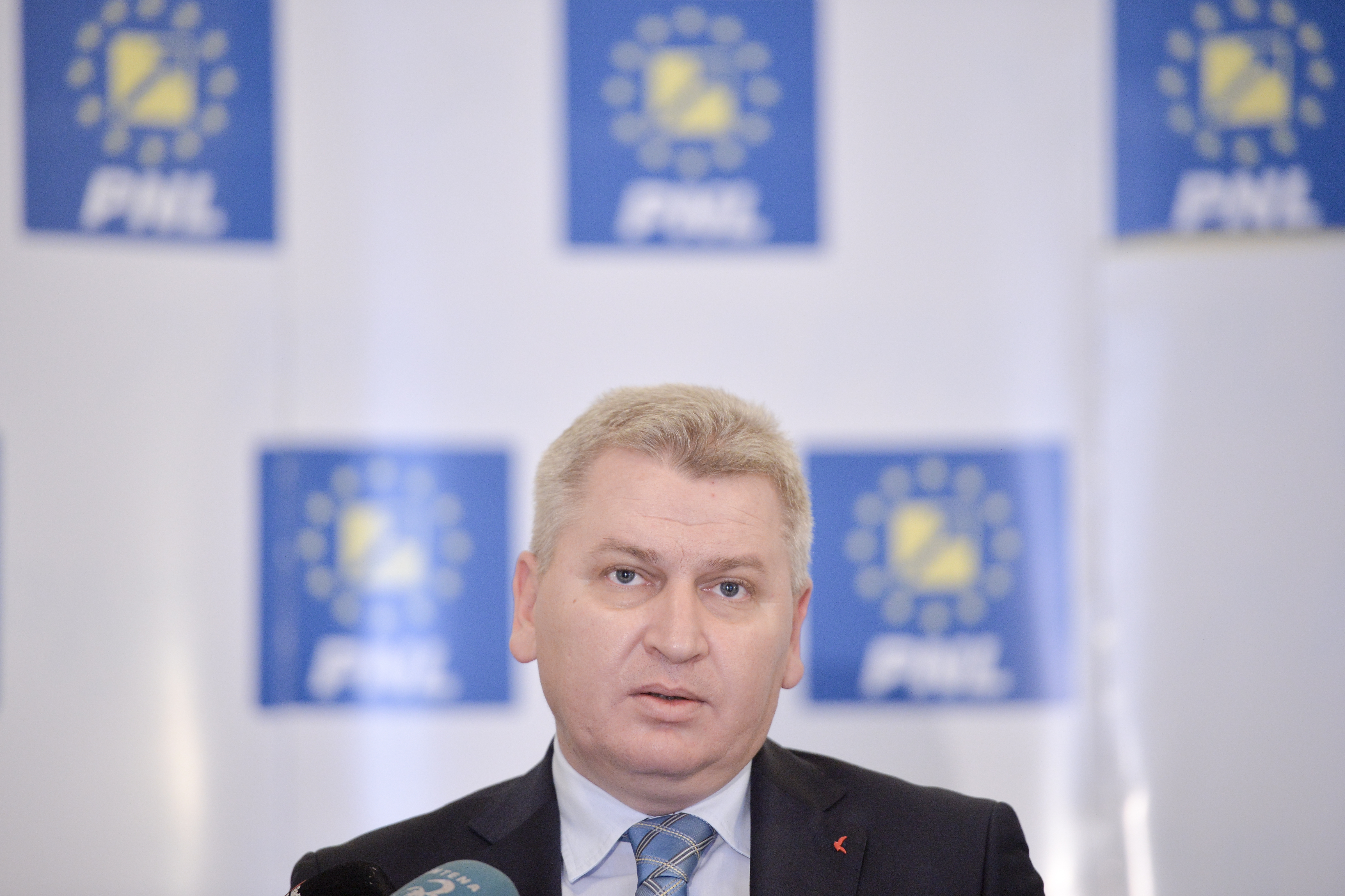 Liderul deputaților PNL propune introducerea obligației de a lucra pentru deținuții apți de muncă