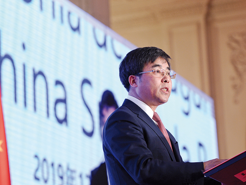 Cum vor giganții de la Bank of China să cucerească România
