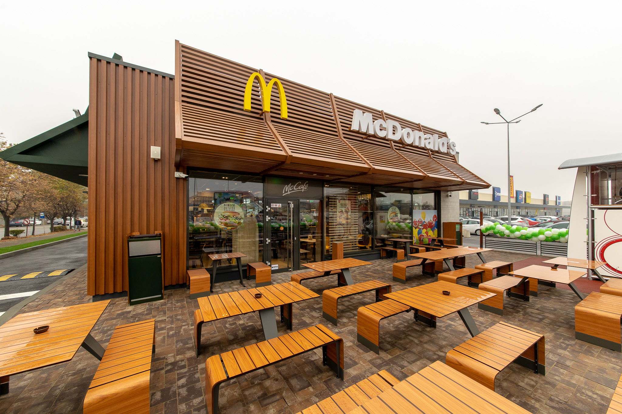 McDonald’s vrea să investească 80 de milioane de lei în România anul acesta. Pe ce pariază lanțul de restaurante