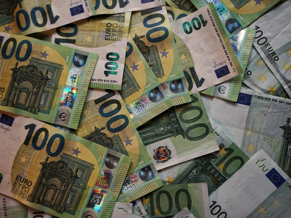 Mărirea și decăderea miliardarilor est-europeni. Cum s-a transformat regiunea în ultimii zeci de an