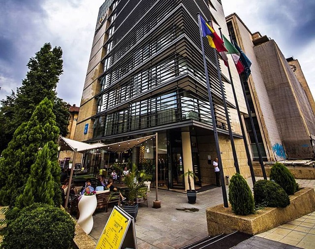 Surpriză: Centrul Capitalei se schimbă la față. S-a vândut unul dintre cele mai cunoscute hoteluri din București
