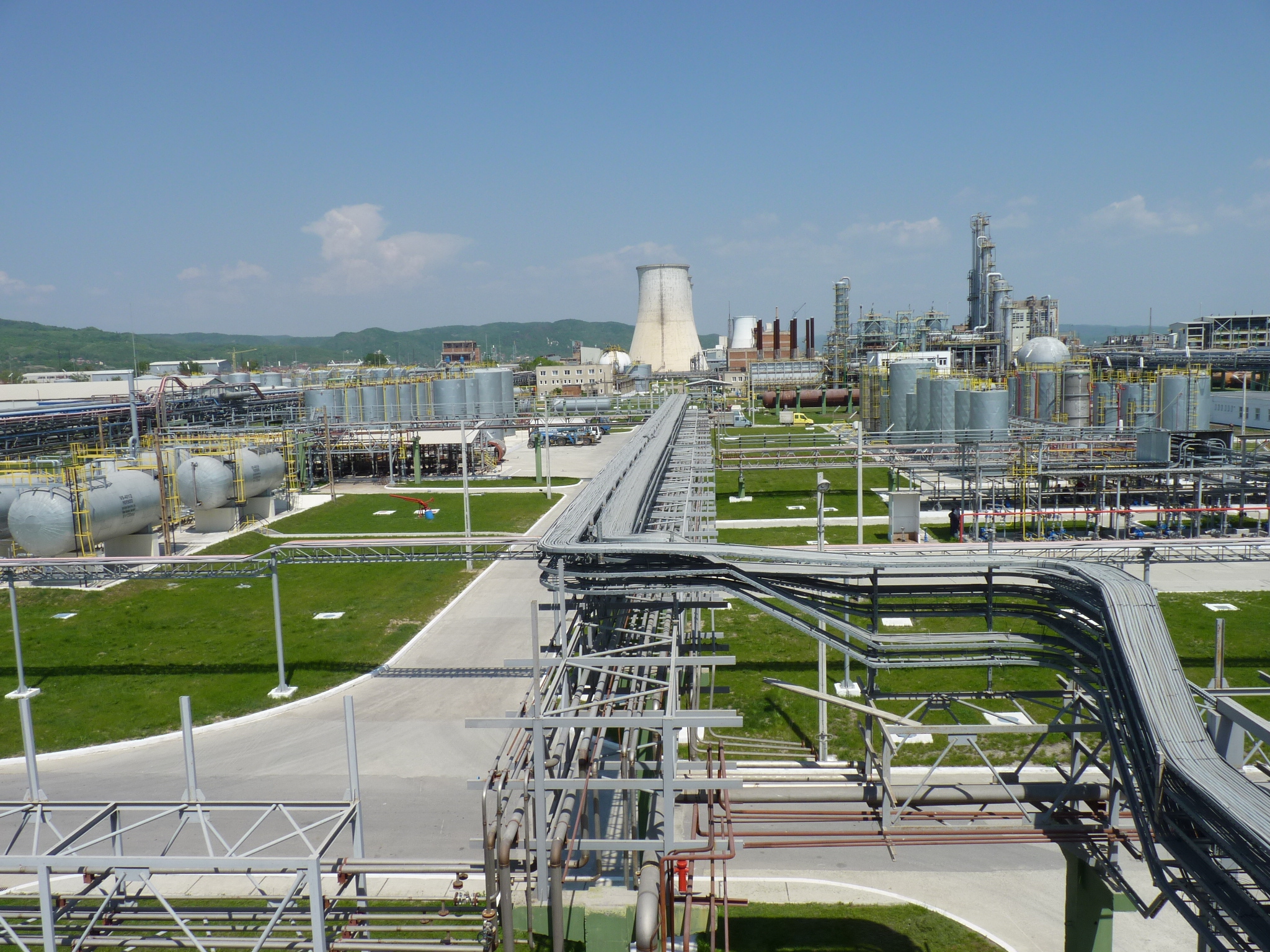 Chimcomplex anunță finalizarea operațiunilor de integrare și numește o nouă echipă executivă