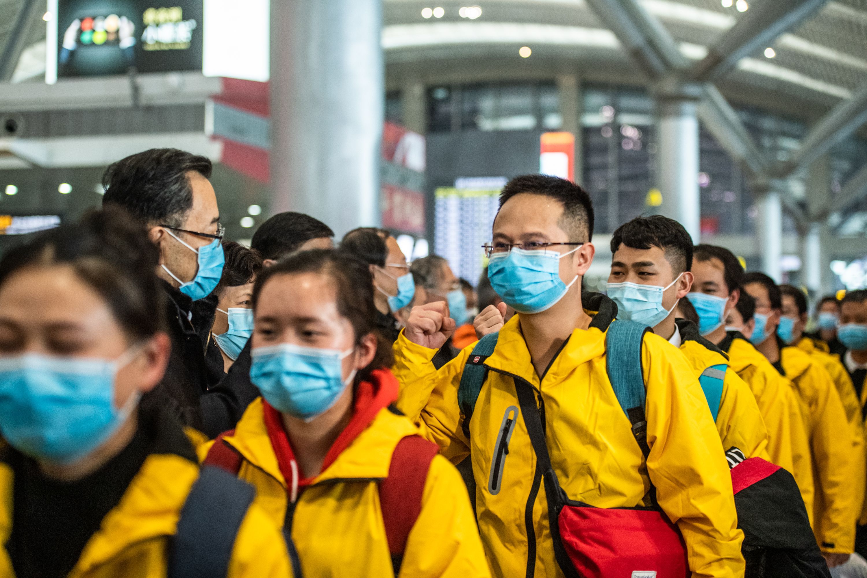Ce se întâmplă dacă ești infectat cu coronavirus: Tot ce știm până acum despre epidemia de gripă din China