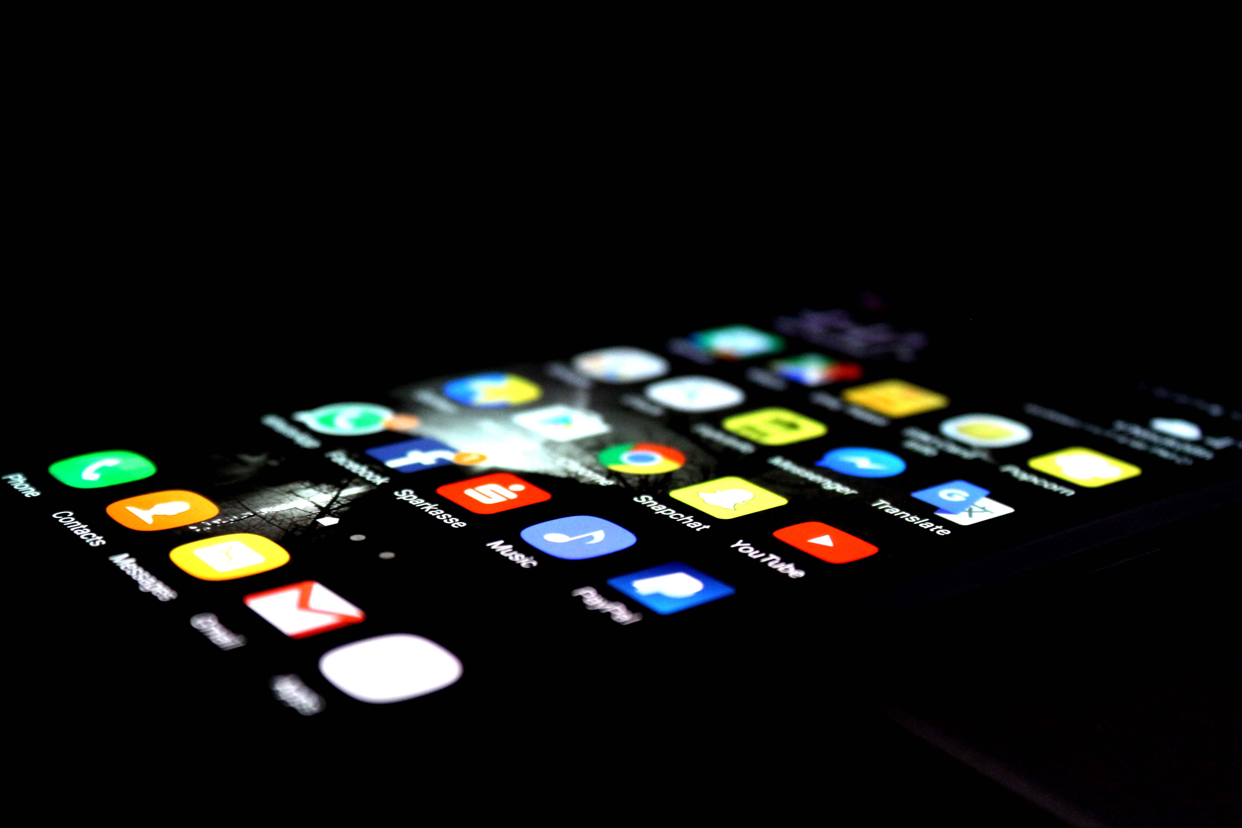 ALERTĂ! Probleme mari pentru peste un miliard de telefoane care folosesc Android. Cum pot ajunge toate datele din telefon să fie văzute de toată lumea