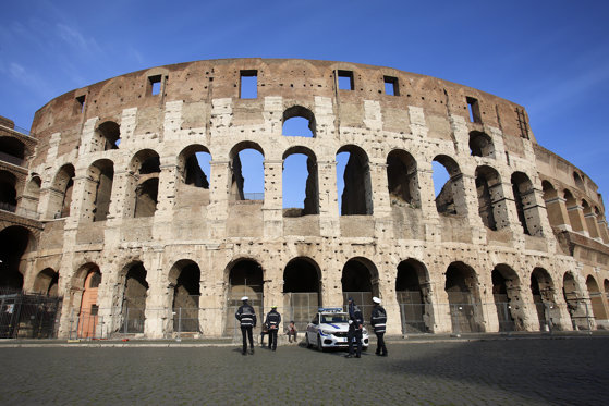 Italia lansează acuzații incredibile: România a vândut pe bani mai mulți Rusiei măștile destinate Italiei
