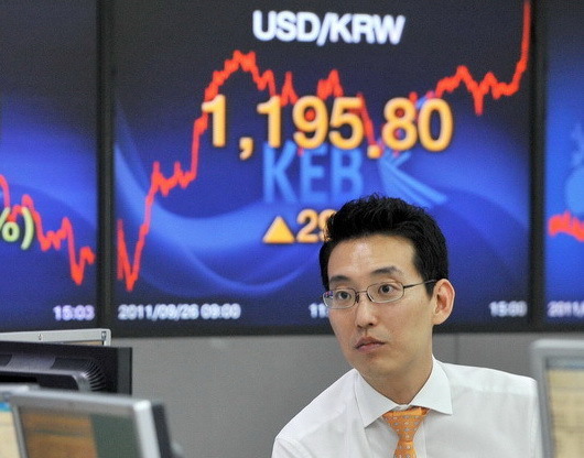 Bursa din Singapore se închide pe termen nelimitat ca răspuns la efectele pandemiei de COVID-19: De la începutul anului figurează cu o scădere de 32%