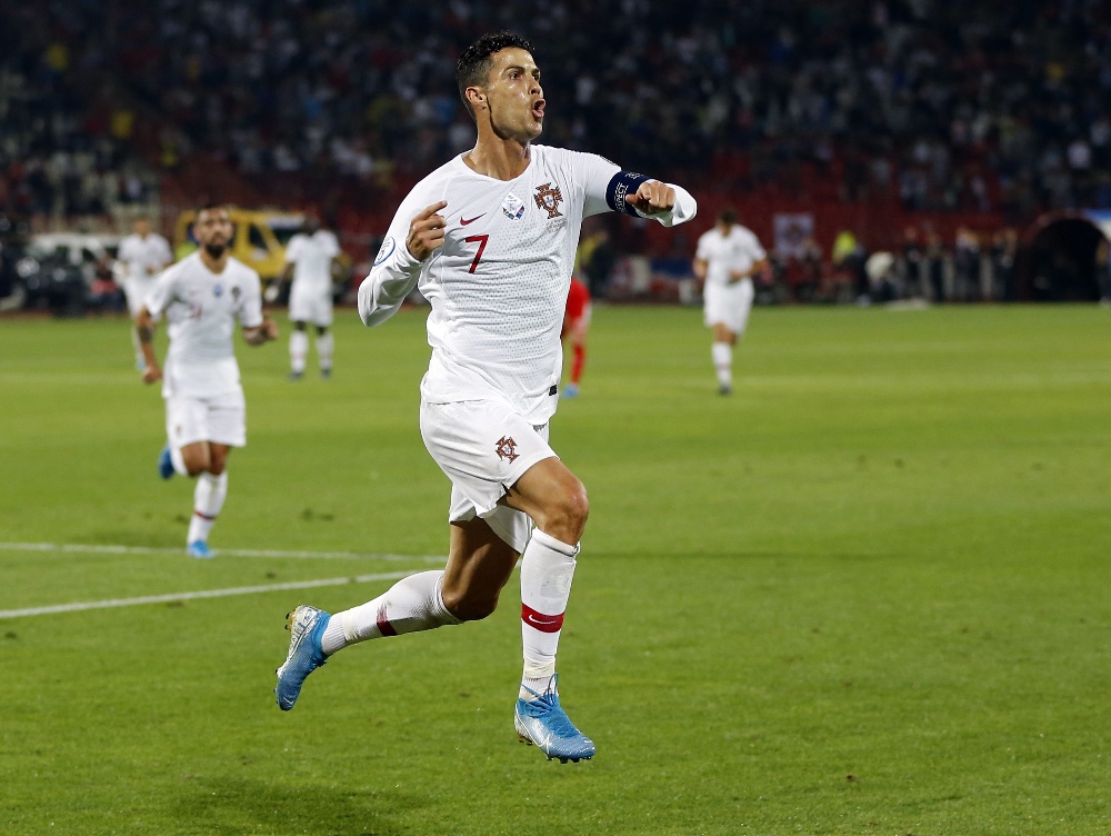 Gest uriaș făcut Cristiano Ronaldo. Iși transformă hotelurile în zone de carantină pentru bolnavii de Covid-19. Portughezul plătește medicii din buzunarul său
