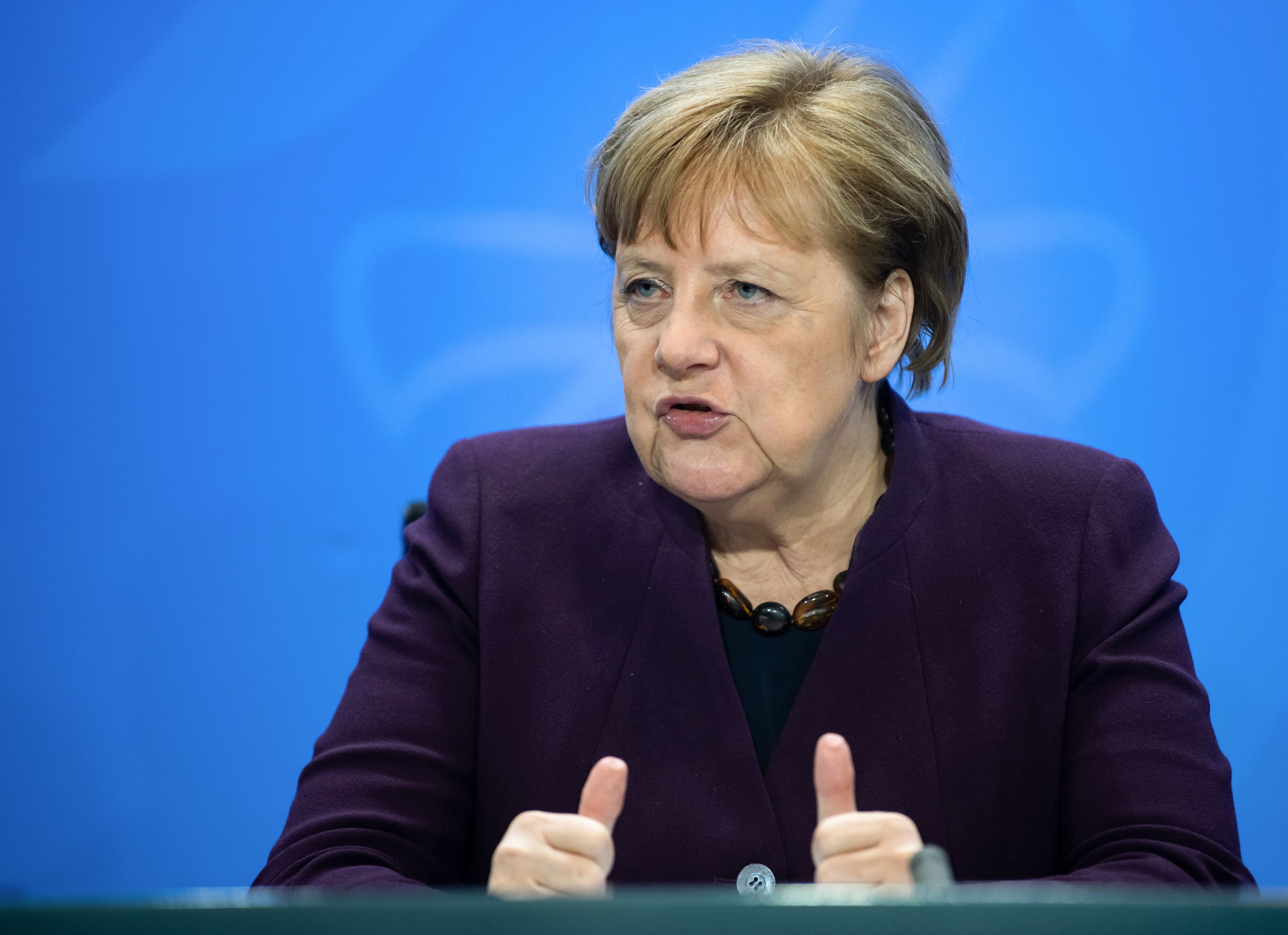 Nemții pun pe masă 10% din PIB: Germania zice „adio” la șase ani de austeritate fiscală și se pregătește să joace o carte de peste 350 miliarde euro în criza COVID-19
