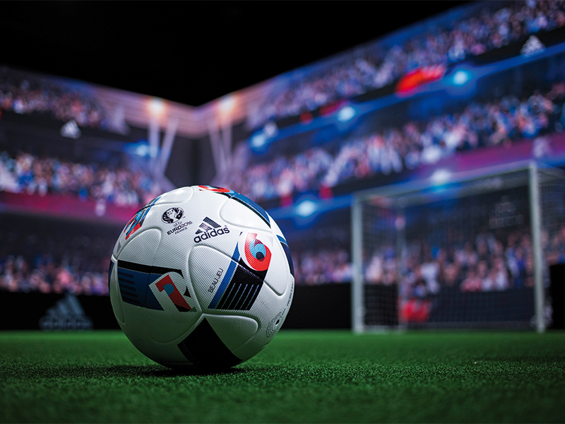 UEFA a amânat Campionatul European de Fotbal