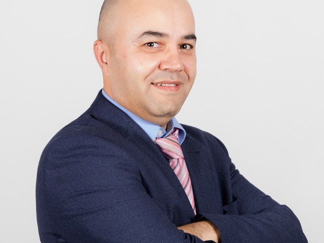 Scrisoare de la un antreprenor din industria farma. Spitalele și medicii nu au echipamente anti-virus. Dar există vreo entitate a statului responsabilă cu achiziția de stocuri medicale urgente? C?