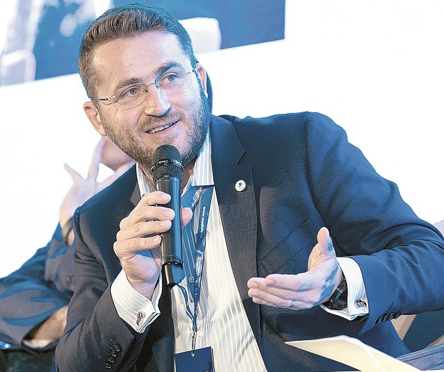Dan Ștefan, cofondator al companiei de rent-a-car Autonom: Motorul economiei nu este oprit, ci doar și-a redus turația. Trebuie să deblocăm treptat unele sectoare ale economiei