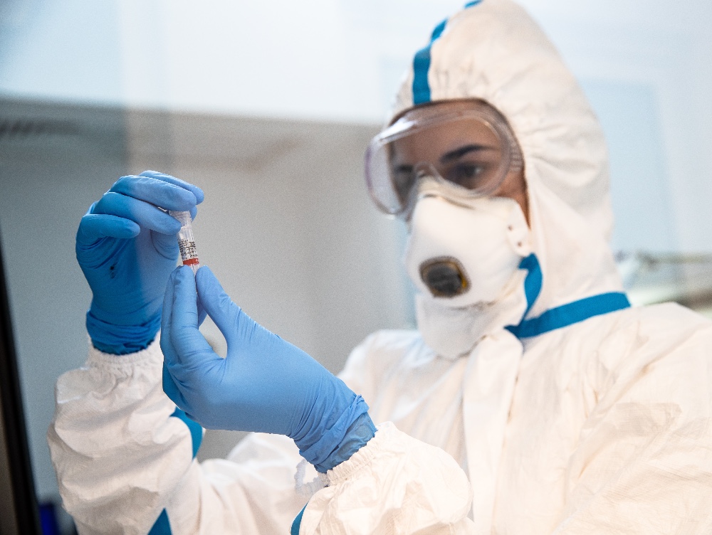 Încă o țară devastată de COVID-19. Astăzi au depășit numărul de 100.000 de îmbolnăviri cu coronavirus si au ajuns la a cincea zi consecutivă cu peste 800 de morți