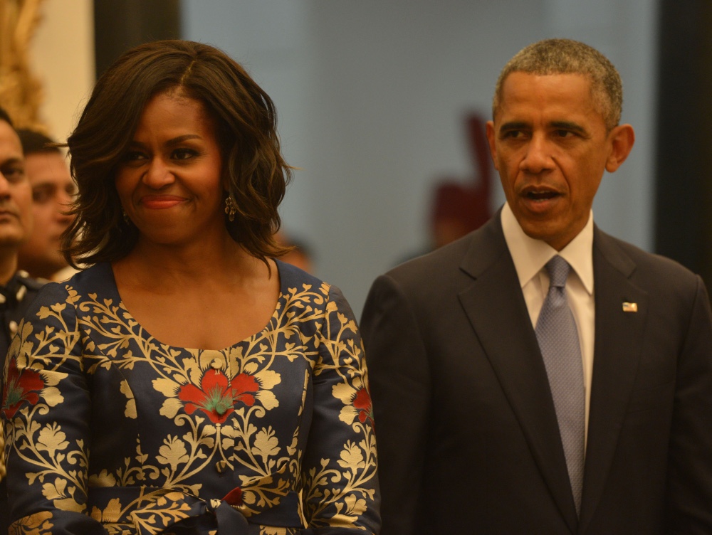 Fosta primă doamnă a SUA, Michelle Obama le citește copiilor online
