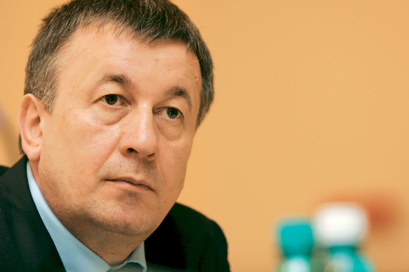 Firma River Invest, controlată de omul de afaceri Ion Rădulea, a intrat în faliment