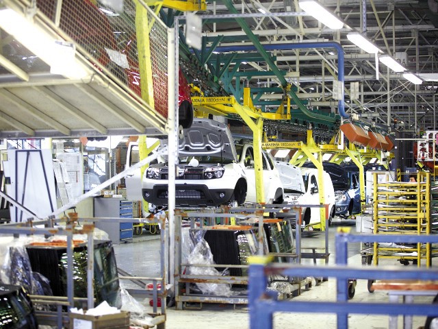 Criza începe să își arate colții. Renault se pregătește să concedieze 14.600 de oameni la nivel global. În România, Dacia are aproximativ 18.000 de angajați