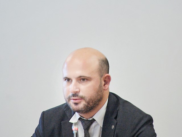 Oferta IMM Invest pentru garanții bancare de 15 mld. lei a fost suprasubscrisă de 5 ori. Dar băncile nu se grăbesc să arunce cu bani în firme: dintre cererile analizate 6% au fost aprobate și 9