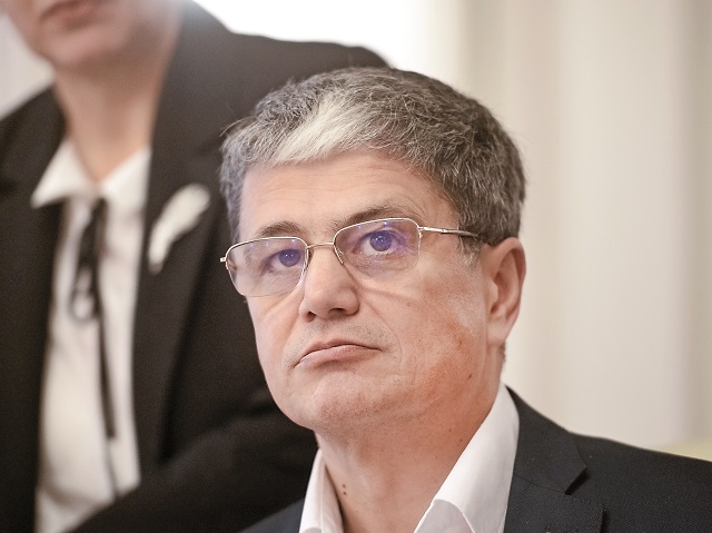 Ministerul Fondurilor Europene: Studenții care vor să își deschidă afaceri pot primi granturi de până la 100.000 de euro. Proiectul Innotech Student țintește crearea a peste 900 de afaceri no