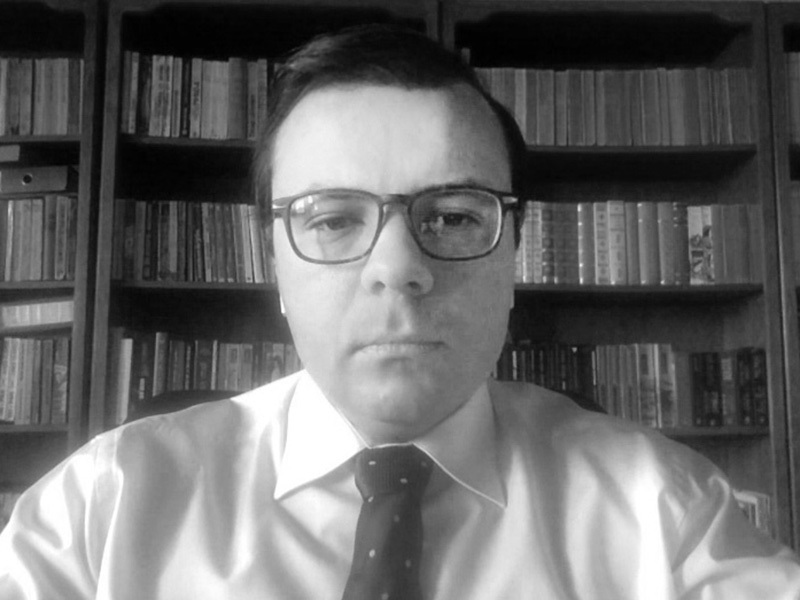 În timp ce majoritatea lumii medicale se concentrează pe coronavirus, doi medici români continuă lupta împotriva cancerului printr-o inovație tehnologică. Și-au investit economiile în proiect