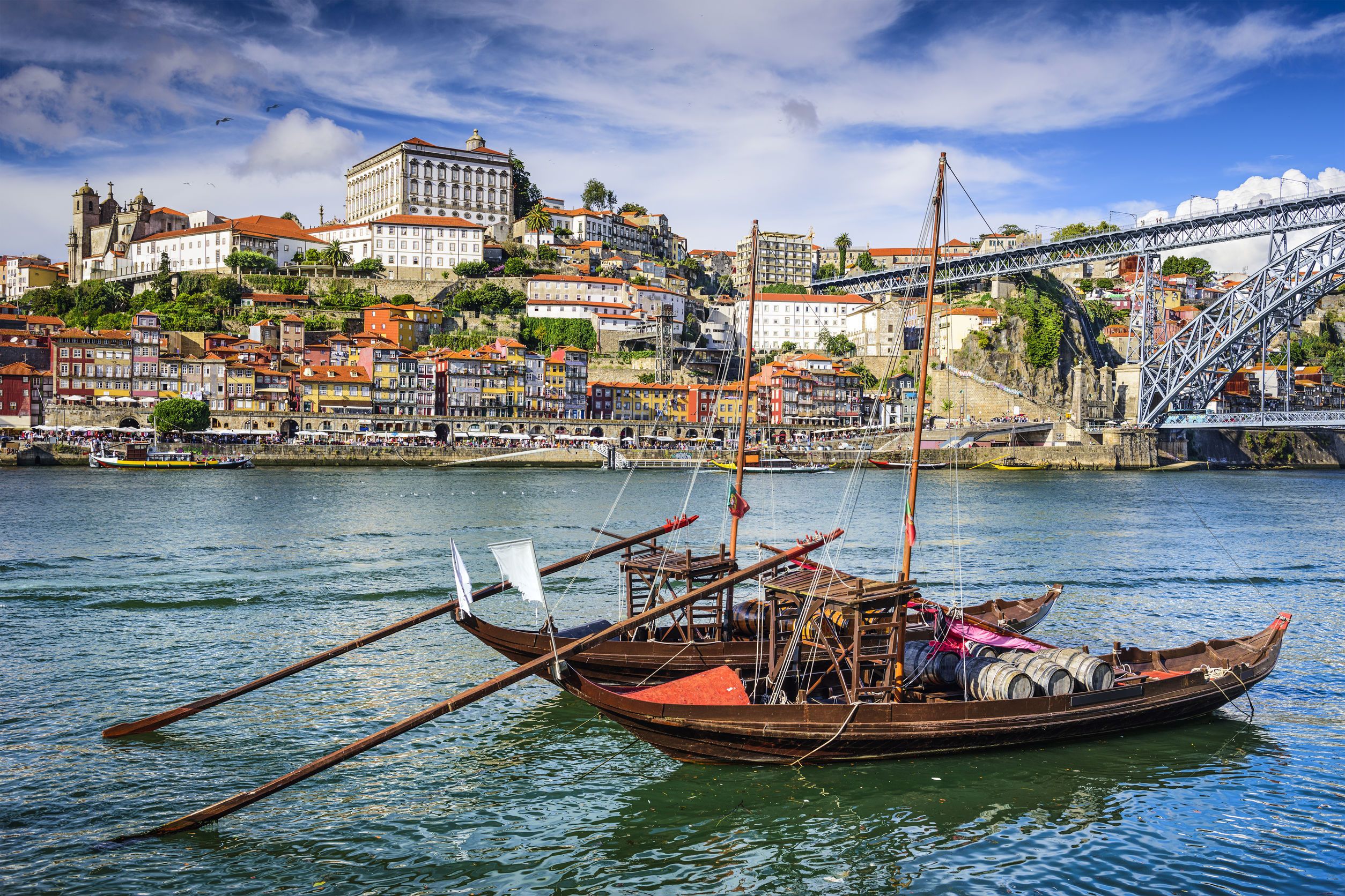 O stațiune din Portugalia a decis testarea tuturor locuitorilor înaintea de sezonul estival
