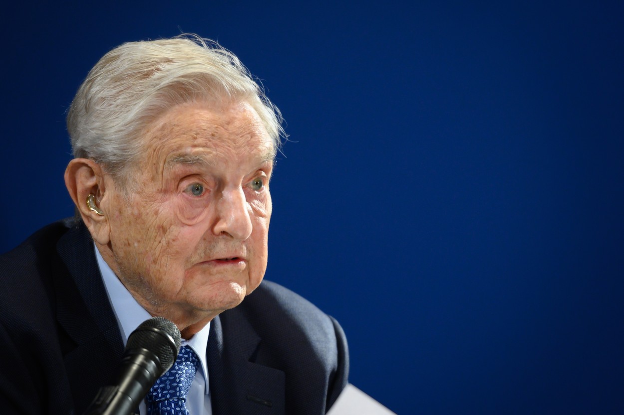 Miliardarul George Soros în pandemie: Donald Trump și-ar dori să fie dictator, dar este împiedicat de Constituție. Ar trebui să colaborăm cât mai puțin cu China pentru a ne proteja democrați