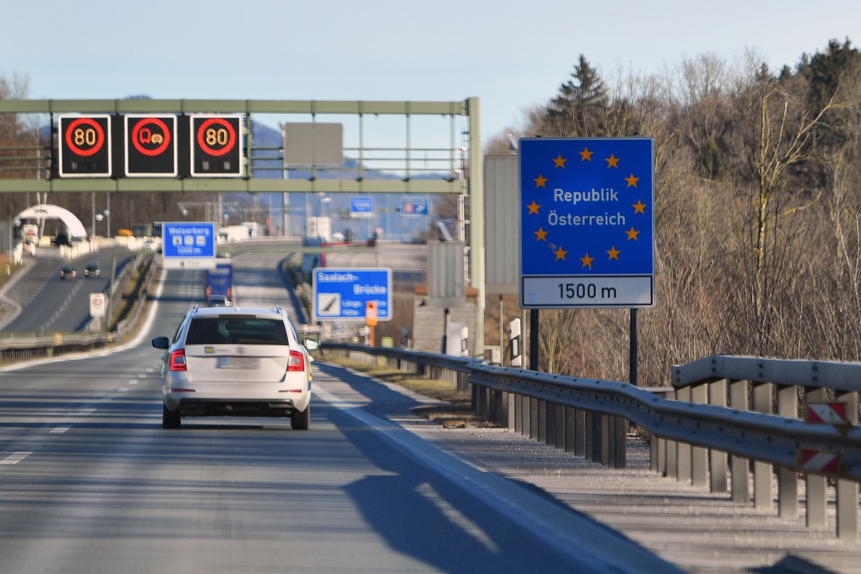 Liber către Germania: Nemții încep să-și deschidă granițele, dar guvernul sfătuiește populația să evite vacanțele în străinătate
